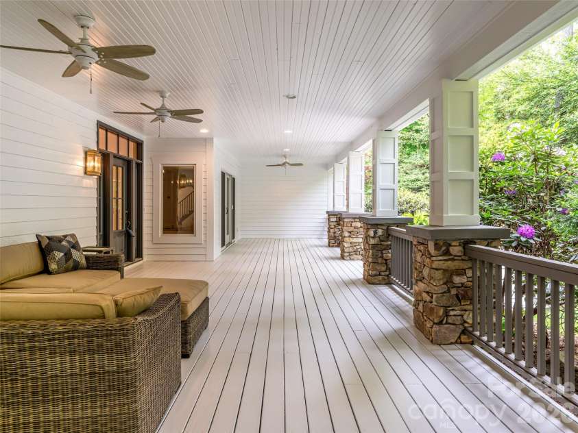 307 Braeside Court, Asheville, NC 28803.  MLS# CAR4379518, YatesRealty ID 30872. 