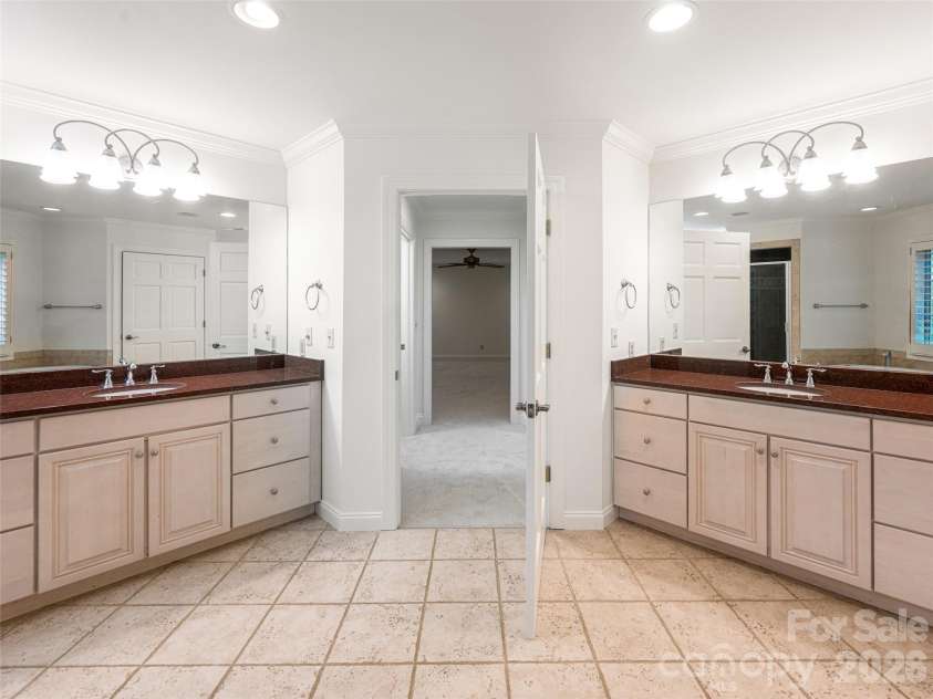 307 Braeside Court, Asheville, NC 28803.  MLS# CAR4379518, YatesRealty ID 30872. 