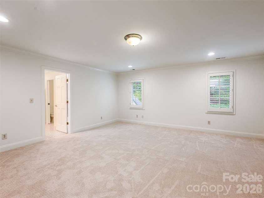 307 Braeside Court, Asheville, NC 28803.  MLS# CAR4379518, YatesRealty ID 30872. 