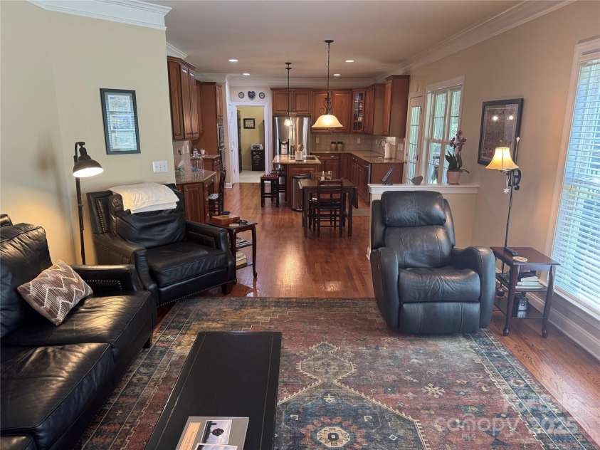 155 Huntfield Way, Mooresville, NC 28117.  MLS# CAR4277313, YatesRealty ID 30873. 