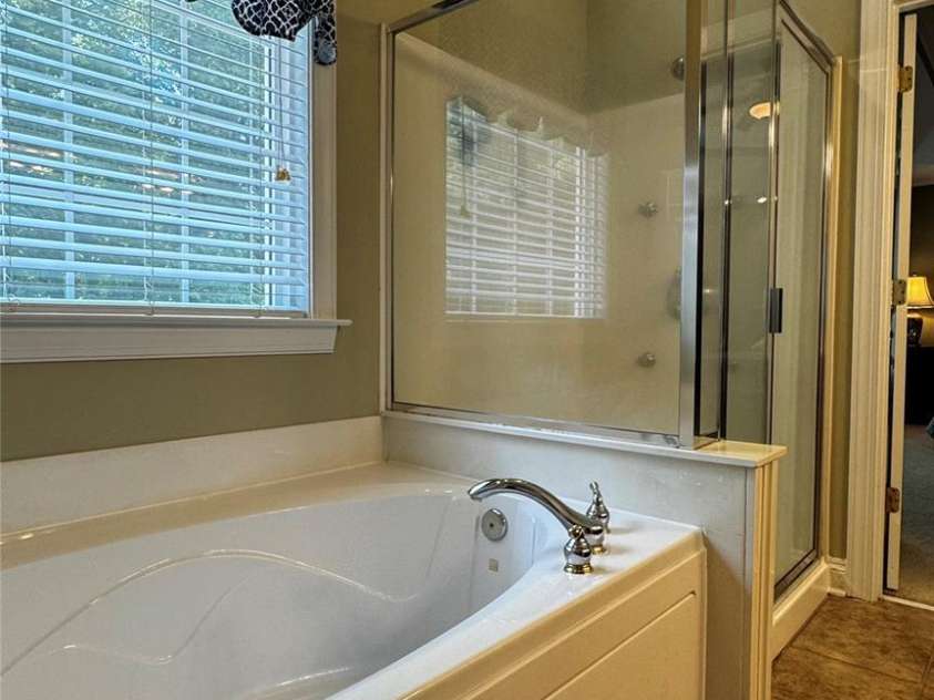 155 Huntfield Way, Mooresville, NC 28117.  MLS# CAR4277313, YatesRealty ID 30873. 