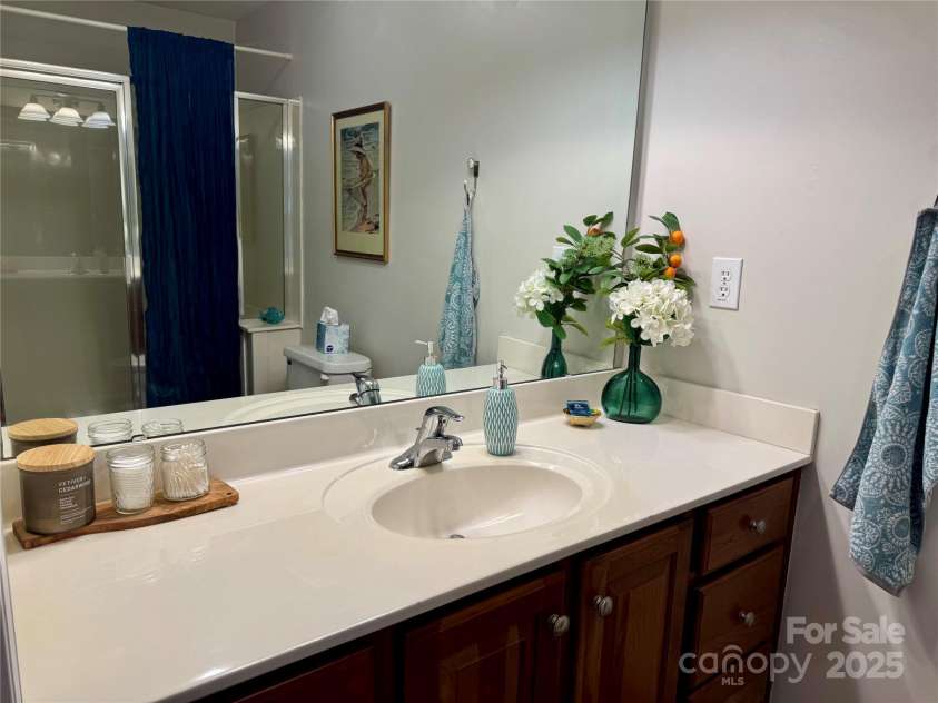 155 Huntfield Way, Mooresville, NC 28117.  MLS# CAR4277313, YatesRealty ID 30873. 
