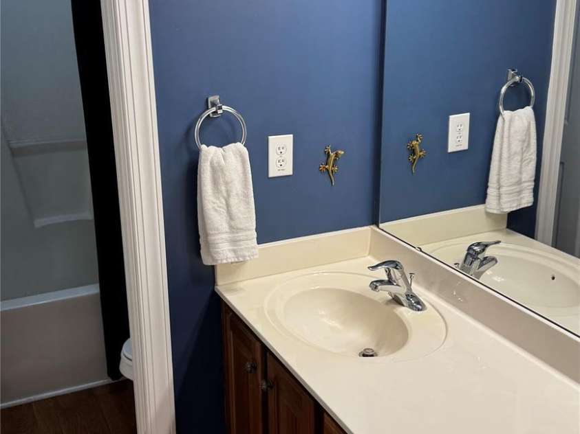 155 Huntfield Way, Mooresville, NC 28117.  MLS# CAR4277313, YatesRealty ID 30873. 