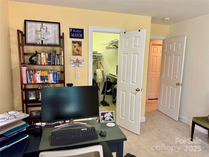 155 Huntfield Way, Mooresville, NC 28117.  MLS# CAR4277313, YatesRealty ID 30873. 