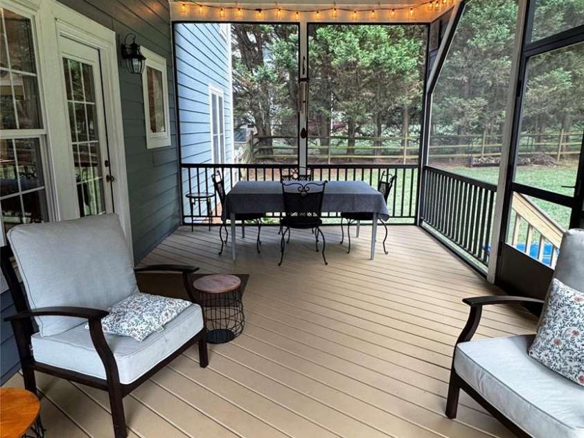 155 Huntfield Way, Mooresville, NC 28117.  MLS# CAR4277313, YatesRealty ID 30873. 
