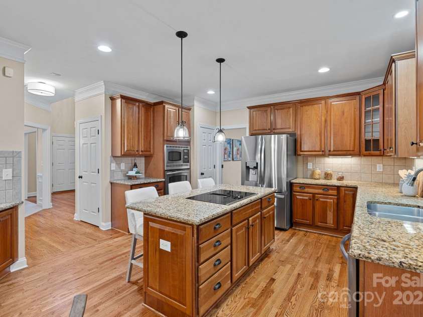 155 Huntfield Way, Mooresville, NC 28117.  MLS# CAR4332750, YatesRealty ID 30873. 