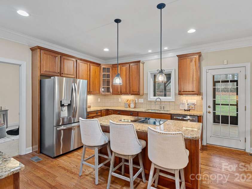 155 Huntfield Way, Mooresville, NC 28117.  MLS# CAR4332750, YatesRealty ID 30873. 