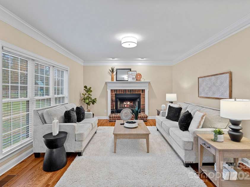 155 Huntfield Way, Mooresville, NC 28117.  MLS# CAR4332750, YatesRealty ID 30873. 