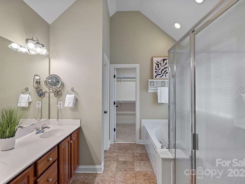 155 Huntfield Way, Mooresville, NC 28117.  MLS# CAR4332750, YatesRealty ID 30873. Spacious Primary Bathroom