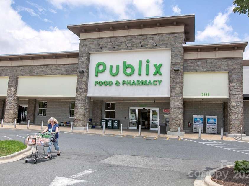 3015 Semmes Lane, Indian Trail, NC 28079.  MLS# CAR4284326, YatesRealty ID 30875. Oh, and you're less than a mile to shopping and restaurants.