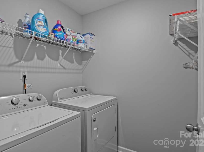 822 Lakehill Road, Charlotte, NC 28214.  MLS# CAR4285225, YatesRealty ID 30877. LAUNDRY IN MAIN HOUSE