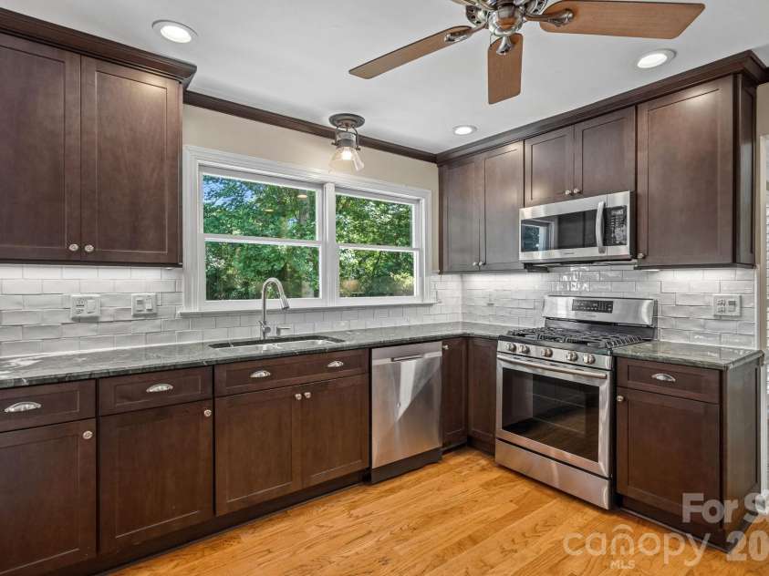 9037 Willow Trace Court, Huntersville, NC 28078.  MLS# CAR4387697, YatesRealty ID 30879. 