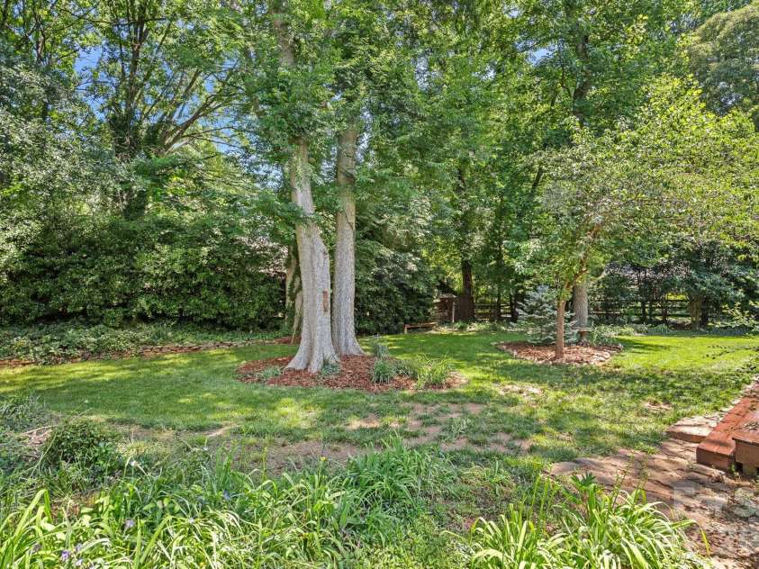 9037 Willow Trace Court, Huntersville, NC 28078.  MLS# CAR4387697, YatesRealty ID 30879. 