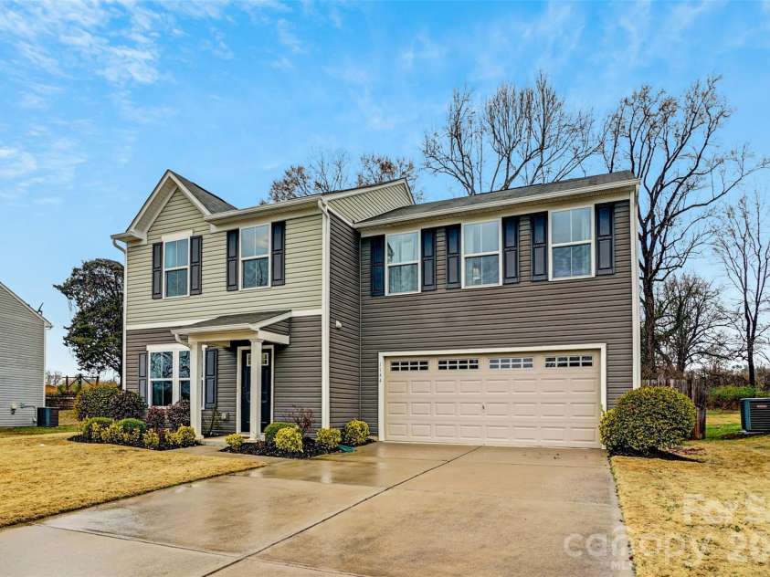 1144 Tangle Ridge Drive, Concord, NC 28025.  MLS# CAR4350372, YatesRealty ID 3088. 