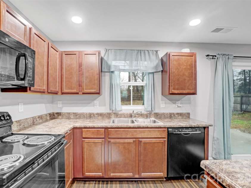 1144 Tangle Ridge Drive, Concord, NC 28025.  MLS# CAR4350372, YatesRealty ID 3088. 