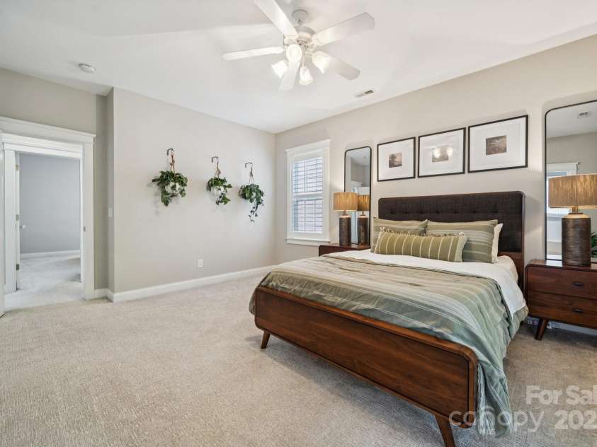 13812 Connell Green Drive, Charlotte, NC 28213.  MLS# CAR4287661, YatesRealty ID 30880. 
