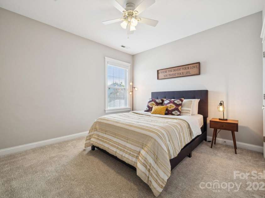 13812 Connell Green Drive, Charlotte, NC 28213.  MLS# CAR4287661, YatesRealty ID 30880. 