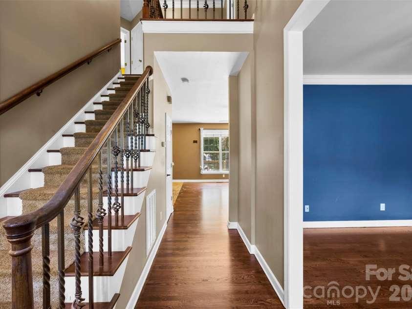 6520 Hollow Oak Drive, Mint Hill, NC 28227.  MLS# CAR4374916, YatesRealty ID 30880. 