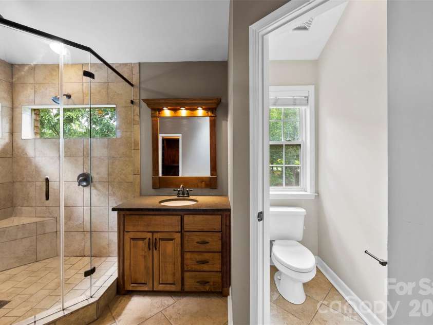 6520 Hollow Oak Drive, Mint Hill, NC 28227.  MLS# CAR4374916, YatesRealty ID 30880. 