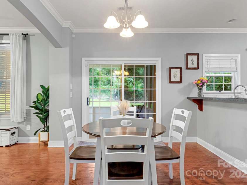 395 Lone Tree Lane, Clover, SC 29710.  MLS# CAR4288295, YatesRealty ID 30882. Kitchen