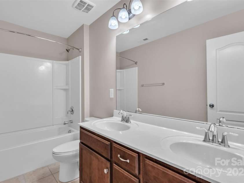 1349 Bridgeford Drive, Huntersville, NC 28078.  MLS# CAR4268458, YatesRealty ID 30883. 