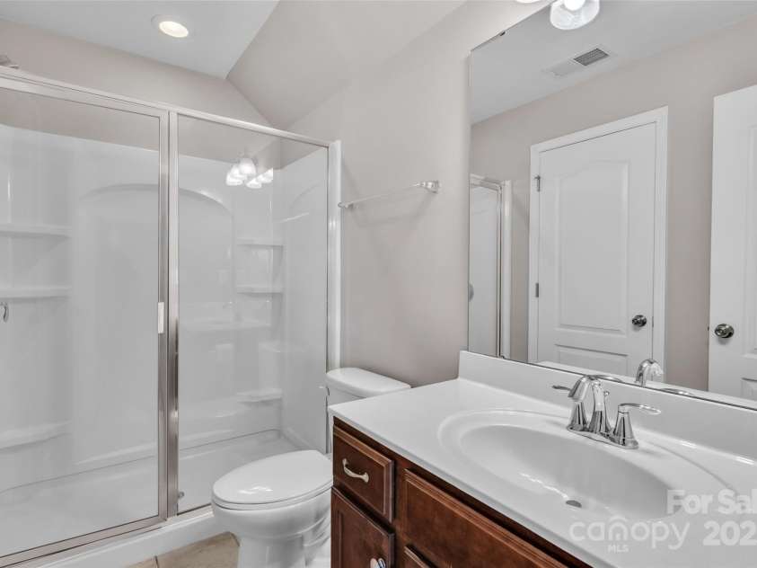 1349 Bridgeford Drive, Huntersville, NC 28078.  MLS# CAR4268458, YatesRealty ID 30883. 