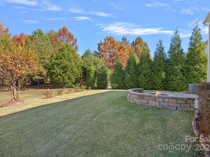 1349 Bridgeford Drive, Huntersville, NC 28078.  MLS# CAR4320318, YatesRealty ID 30883. Backyard