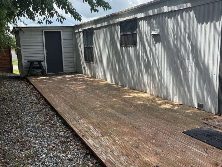 729 Don Felmet Road, Marshall, NC 28753.  MLS# CAR4386239, YatesRealty ID 30883. Back Deck
