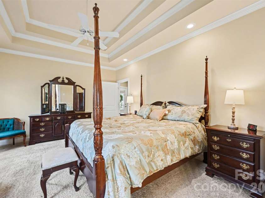 149 Howard Pond Loop, Statesville, NC 28625.  MLS# CAR4364523, YatesRealty ID 30884. Primary bedroom