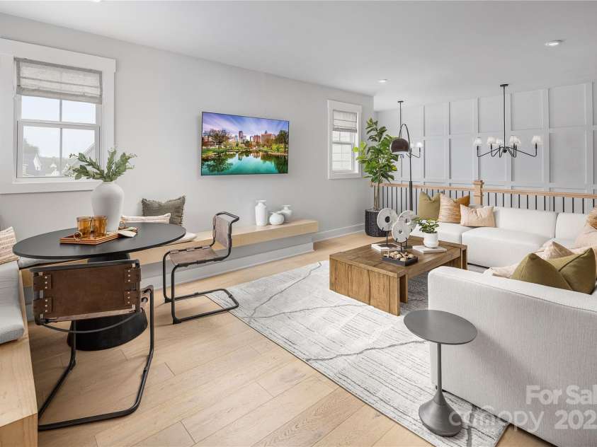 5212 Mint Harbor Way, Charlotte, NC 28269.  MLS# CAR4290298, YatesRealty ID 30884. 