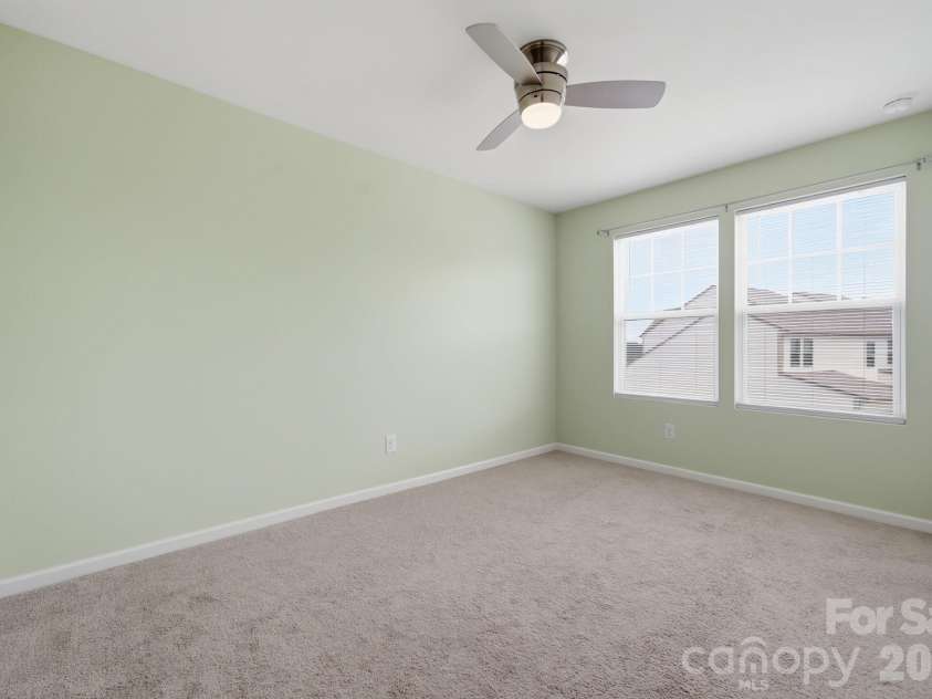 112 B Davenport Drive, Statesville, NC 28677.  MLS# CAR4385961, YatesRealty ID 30886. 