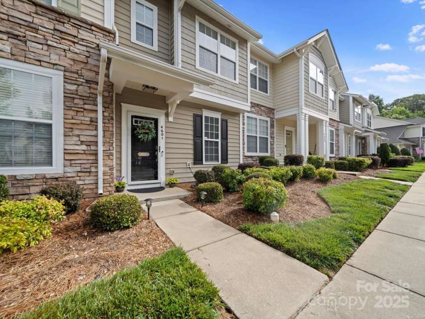 4607 Silk Tree Lane, Rock Hill, SC 29732.  MLS# CAR4269225, YatesRealty ID 30887. 