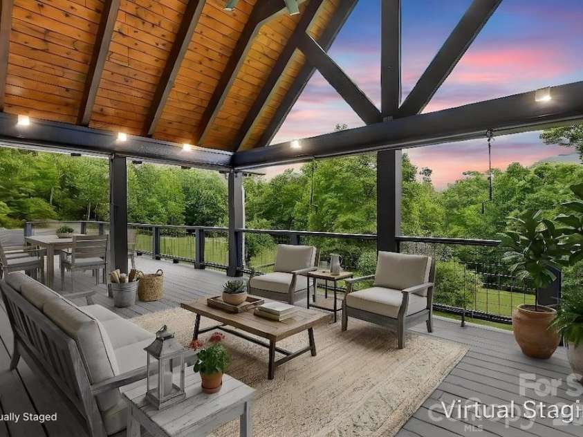 97 Whippoorwill Lane, Fairview, NC 28730.  MLS# CAR4402332, YatesRealty ID 30887. 