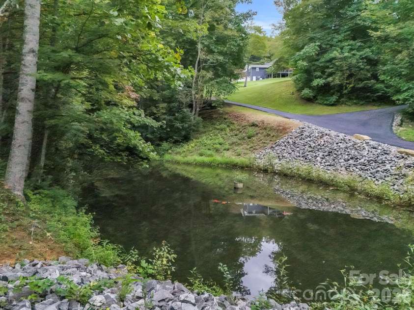 97 Whippoorwill Lane, Fairview, NC 28730.  MLS# CAR4402332, YatesRealty ID 30887. 