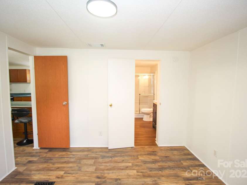 4588 Homestead Drive, Morganton, NC 28655.  MLS# CAR4280468, YatesRealty ID 30888. Primary Bedroom