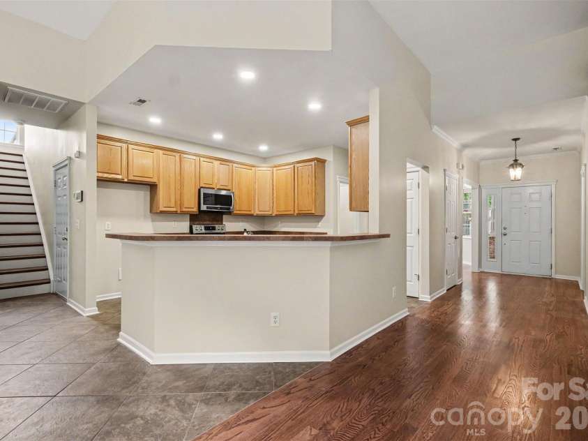 6228 Colonial Garden Drive, Huntersville, NC 28078.  MLS# CAR4391192, YatesRealty ID 30888. 