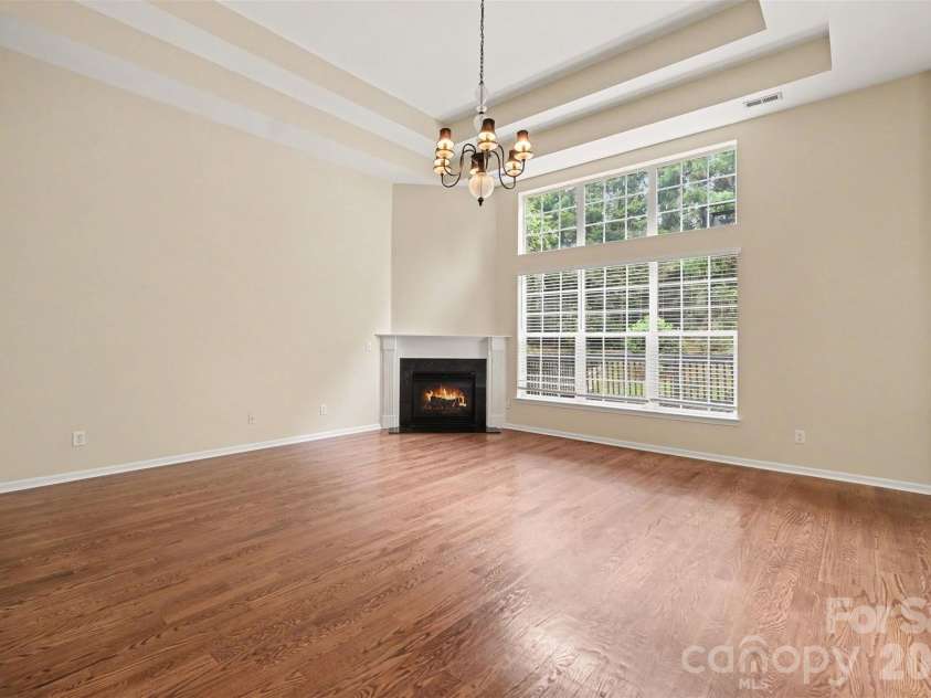 6228 Colonial Garden Drive, Huntersville, NC 28078.  MLS# CAR4391192, YatesRealty ID 30888. 