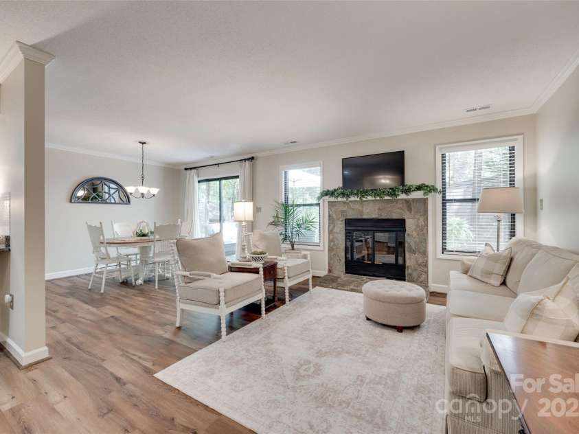 353 Tall Oaks Trail, Fort Mill, SC 29715.  MLS# CAR4270931, YatesRealty ID 30889. 