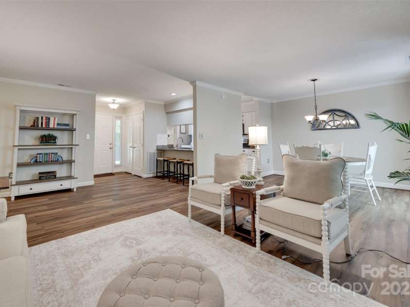 353 Tall Oaks Trail, Fort Mill, SC 29715.  MLS# CAR4270931, YatesRealty ID 30889. 