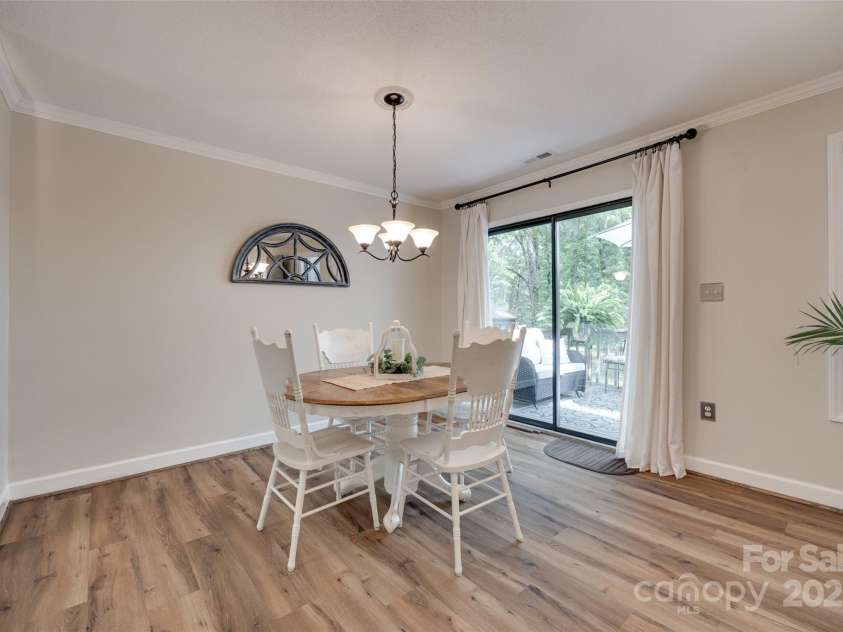 353 Tall Oaks Trail, Fort Mill, SC 29715.  MLS# CAR4270931, YatesRealty ID 30889. 