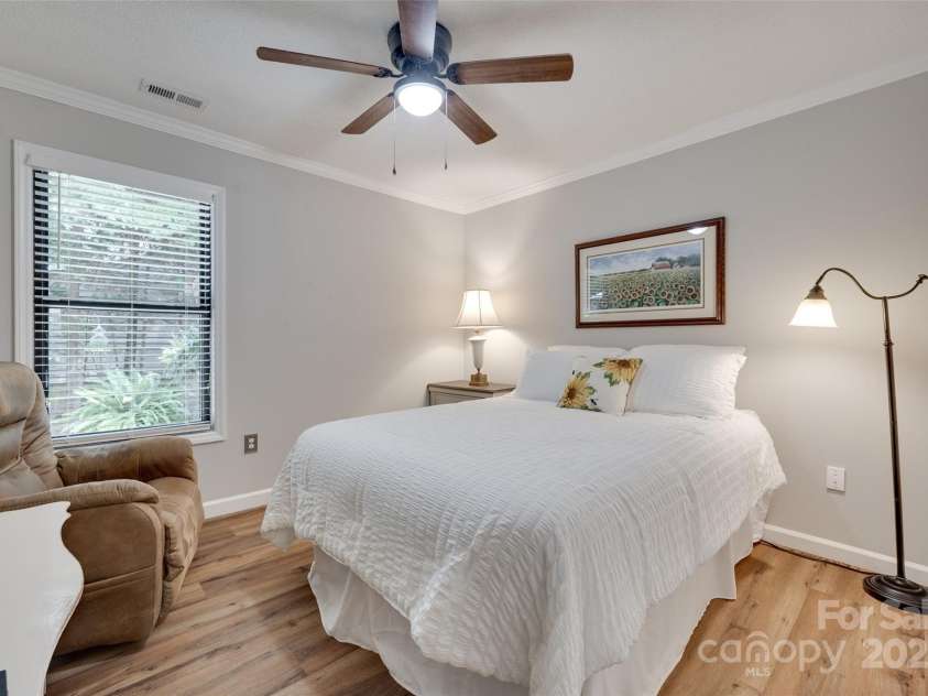 353 Tall Oaks Trail, Fort Mill, SC 29715.  MLS# CAR4270931, YatesRealty ID 30889. 