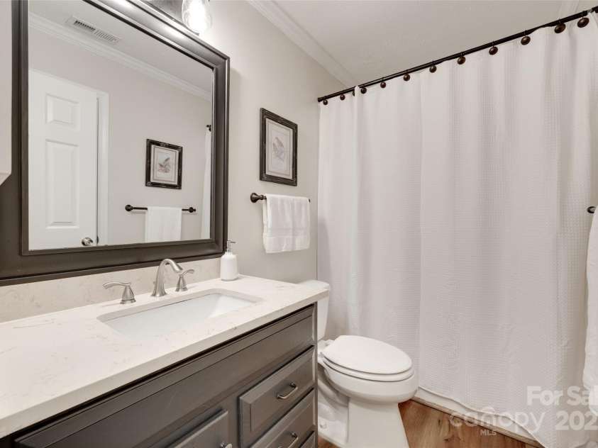 353 Tall Oaks Trail, Fort Mill, SC 29715.  MLS# CAR4270931, YatesRealty ID 30889. 