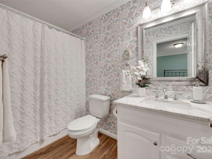 353 Tall Oaks Trail, Fort Mill, SC 29715.  MLS# CAR4270931, YatesRealty ID 30889. 