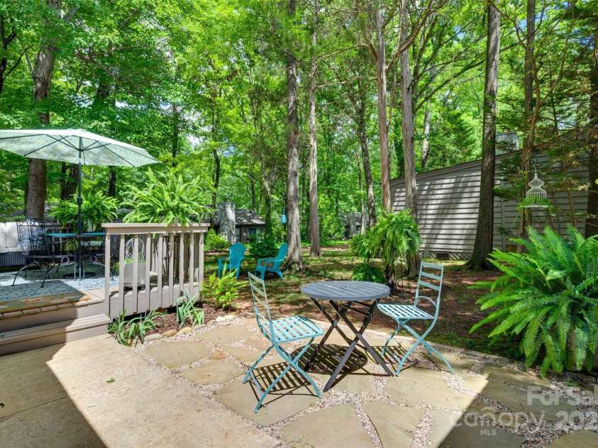 353 Tall Oaks Trail, Fort Mill, SC 29715.  MLS# CAR4270931, YatesRealty ID 30889. 
