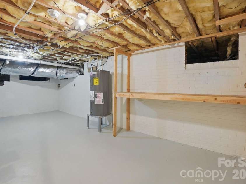 411 Baucom Deese Road, Monroe, NC 28110.  MLS# CAR4341676, YatesRealty ID 3089. 