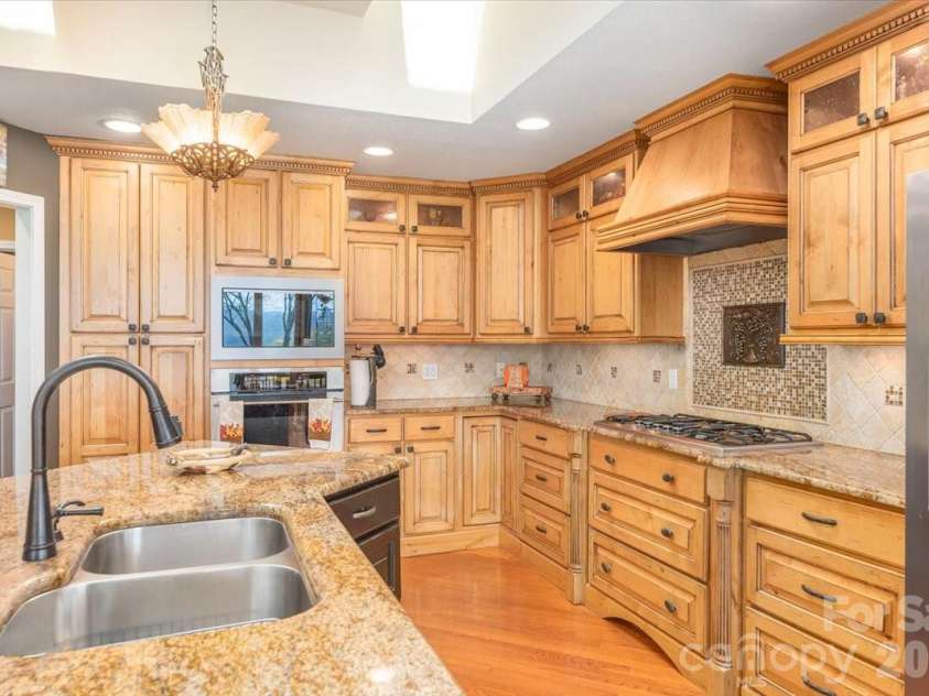 1108 Rocky Knob Road, Waynesville, NC 28786.  MLS# CAR4371644, YatesRealty ID 30890. Island