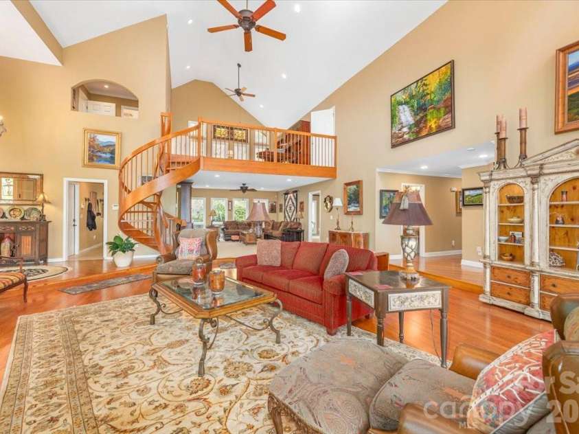 1108 Rocky Knob Road, Waynesville, NC 28786.  MLS# CAR4371644, YatesRealty ID 30890. Open and Bright