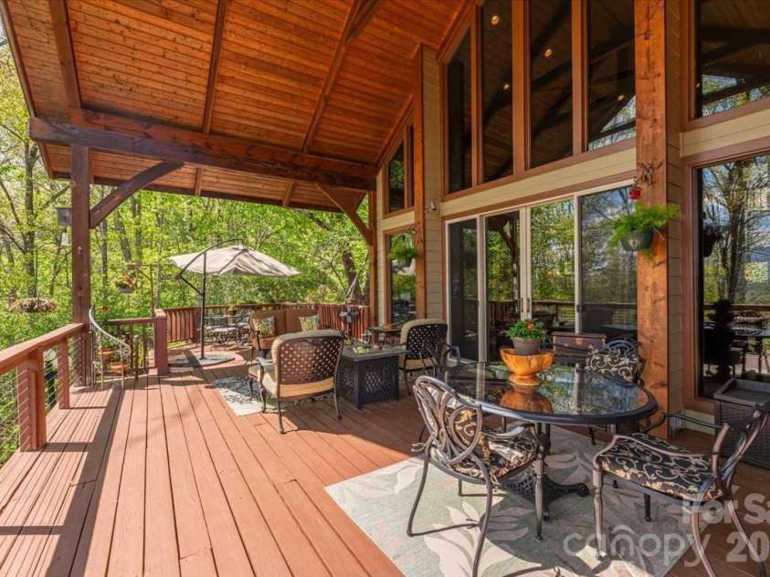 1108 Rocky Knob Road, Waynesville, NC 28786.  MLS# CAR4371644, YatesRealty ID 30890. Spacious Deck