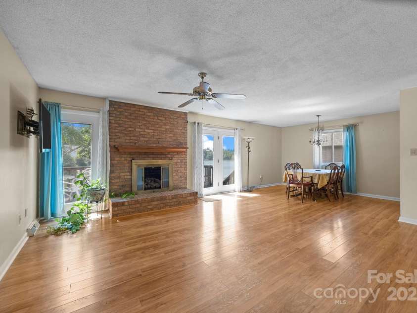 840 Deer Lake Run, Salisbury, NC 28146.  MLS# CAR4279838, YatesRealty ID 30890. Family room- What a view