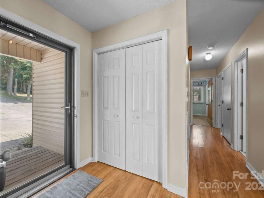 840 Deer Lake Run, Salisbury, NC 28146.  MLS# CAR4279838, YatesRealty ID 30890. Welcome to 840 Deer Track Run